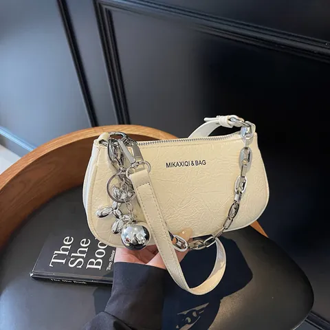 Women's Fashion Underarm Bag PU Leather Solid Color Crinkle Texture Shoulder Bag With Metal Chain And Charms Vintage Style