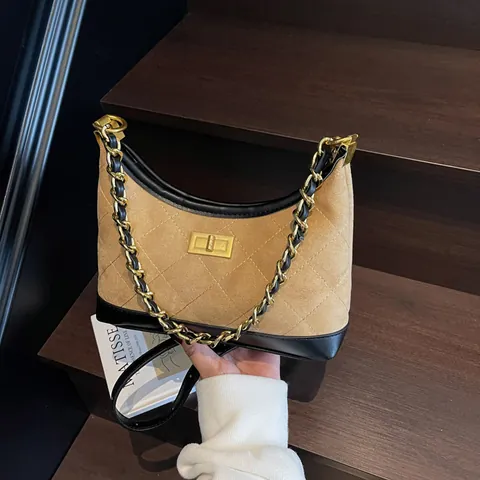 Vintage Quilted Suede PU Leather Shoulder Bag For Women Contrast Color Diamond Lattice Chain Crossbody Bag With Turn Lock