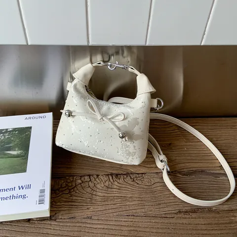 Borsa a Secchiello Donna Mini Con Fiocco a Farfalla In Stoffa Con Manico In Metallo Vintage Dolce Borsa a Tracolla Per Uso Quotidiano Festa