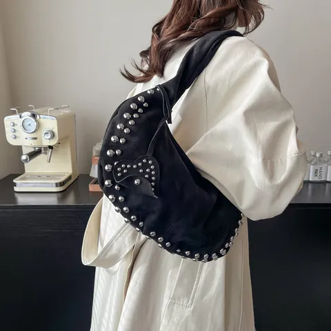 Women Vintage Faux Suede Hobo Shoulder Bag Large Capacity Rivet Heart Charm Half Moon Tote Bag For Daily Commuting