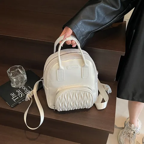 Mini Sac à Dos Mode pour Femmes Matelassé Plissé en Cuir PU Coutures en Maille Petit Sac de Voyage Décontracté