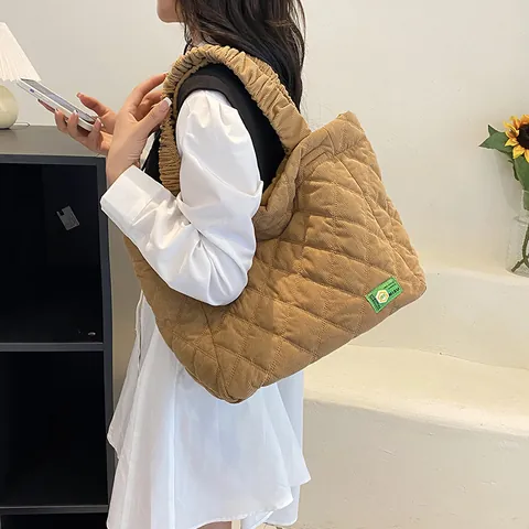 Damen Cord Tote Bag Mit Großer Kapazität Rautensteppung Mode Handtasche Mit Gerafftem Griff Lässige Schultertasche
