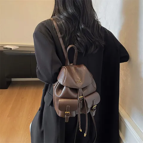 Mochila Mini de Cuero PU Vintage para Mujer Con Bolsillos Delanteros Cierre de Solapa y Cordón Bolso de Hombro Casual Diario