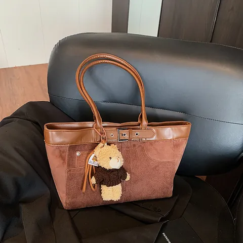 Retro Suede Look PU Patchwork Tote Bag For Women Large Capacity Shoulder Bag With Plush Bear Pendant Casual Commuter Handbag