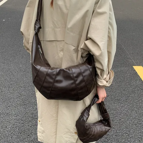 Borsa a Tracolla Minimalista in Pelle PU Croissant per Donna Vintage Plissettata a Mezzaluna Con Tracolla Annodata Tinta Unita
