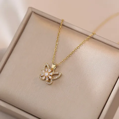 Titanium Steel Rotating Butterfly Pendant Necklace Elegant Rhinestone Flower Inlaid O-Chain Gold Silver Necklaces Jewelry Gift For Women