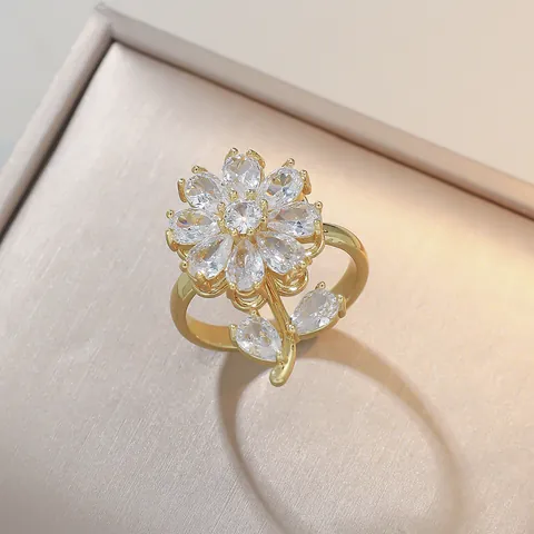Franse Elegante Vergulde Titanium Staal Zirconia Madeliefje Bloem Ketting En Verstelbare Ring Sieraden Set Voor Vrouwen