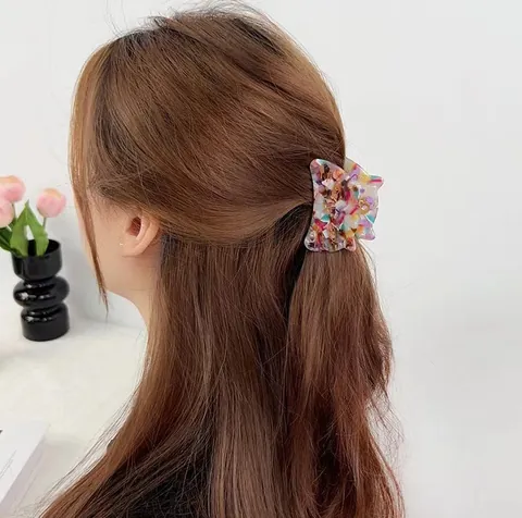 Pince à Cheveux Chat en Acétate pour Femmes Animal Mignon Texture Marbre Écaille de Tortue Détails Visage Chat Doré Accessoires de Coiffure