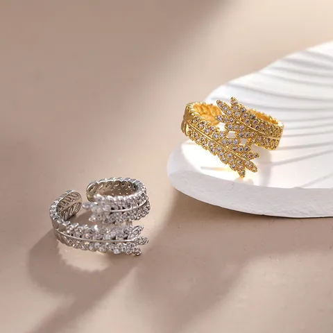 Lussuoso Set di Gioielli in Acciaio al Titanio Zirconia Spiga di Grano Bracciale Anello Oro Argento Placcato Regolabile
