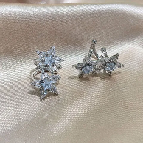 Copper Zircon Star Ear Cuffs For Women Niche Design Snowflake Cluster Non-Pierced Clip On Earrings Fashion Jewelry Gift