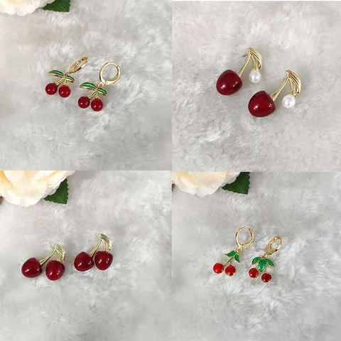Orecchini Pendenti a Forma di Ciliegia Placcati Oro Rame Smalto Rosso Anello Fragola Collana Mela Gioielli per Donna Ragazza