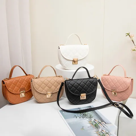 Women Vintage PU Leather Quilted Half Circle Shoulder Bag Contrast Color Circle Print Handbag With Metal Lock Crossbody Bag
