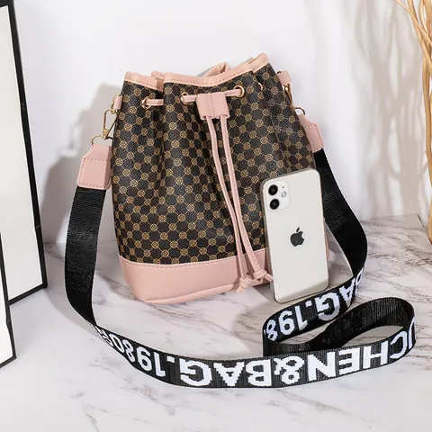 Women Retro Monogram Bucket Bag Contrast Color Drawstring Handbag With Wide Letter Strap PU Leather Shoulder Crossbody Bag