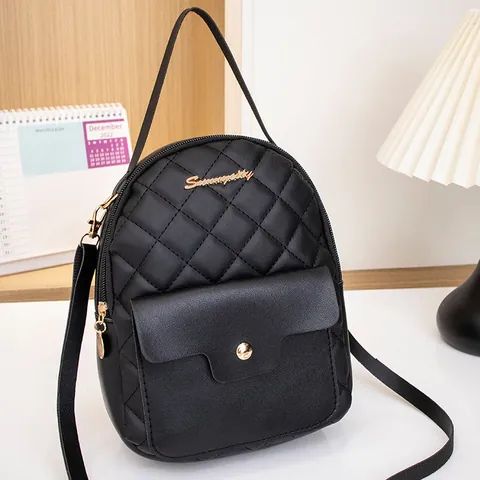 Damen Mini Gesteppter Rucksack PU Leder Mode Kleine Umhängetasche Mit Gold Metall Logo Verstellbarer Gurt Lässiger Daypack