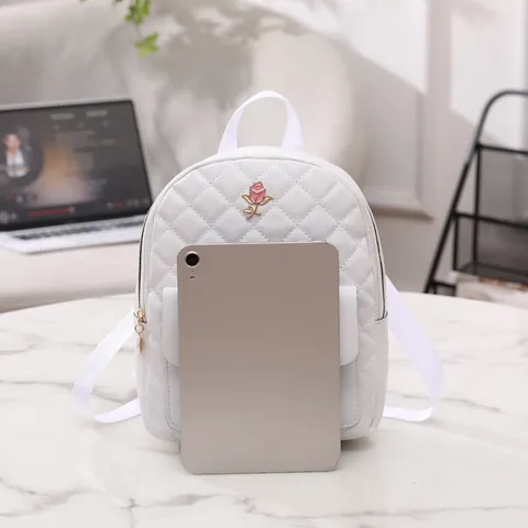 Damen Gesteppter PU Leder Mini Rucksack Mit Rosen Dekoration Lässige Schultertasche Mode Kleiner Tagesrucksack