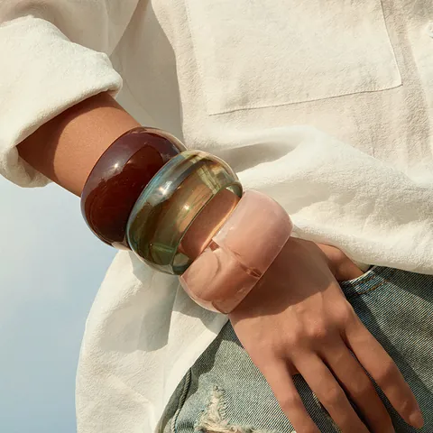 Bracelet Jonc Large en Acrylique Bohème pour Femmes Texture Marbrée Vintage Exagéré Couleur Mixte Mode Bracelet en Résine Bijoux Cadeau