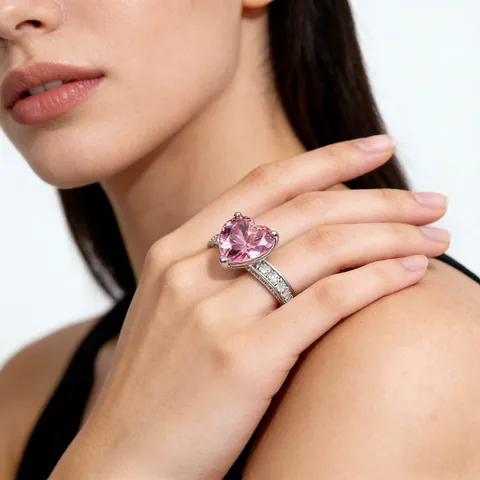 Elegant Heart Cut Cubic Zirconia Ring Silver Plated Copper Rhinestone Finger Jewelry For Women Wedding Party Gift