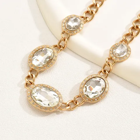 Geometric Gold Plated Alloy Oval Crystal Statement Necklace For Women Luxury Rhinestone Chunky Chain Fashion Jewelry