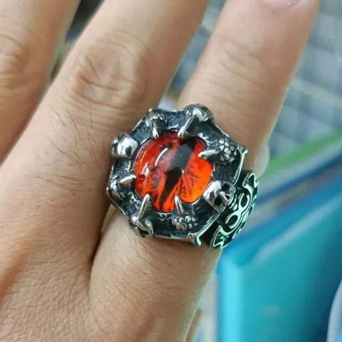 Vintage Stainless Steel Dragon Claw Evil Eye Skull Ring Gothic Punk Biker Jewelry For Men Cool Rock Party Finger Ring