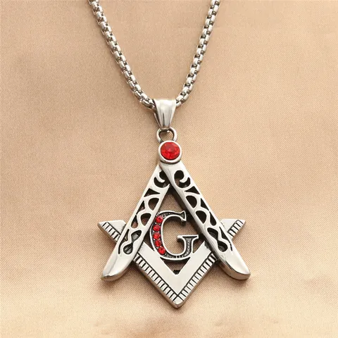 Collana da Uomo in Acciaio al Titanio Retro con Ciondolo Massonico Compasso Squadra Lettera Strass Rossi Gioielli in Acciaio Inossidabile