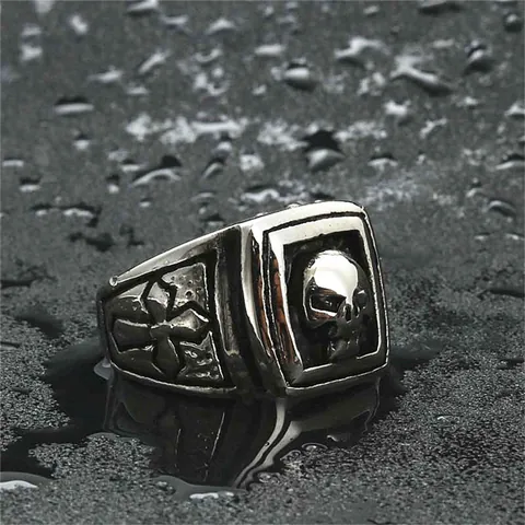 Vintage Punk 316L Stainless Steel Skull Cross Relief Ring For Men Gothic Distressed Silver Color Band Jewelry Ring