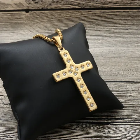 Luxury Gold Titanium Steel Cross Pendant Necklace Geometric Zirconia Inlaid Box Chain For Men Women Fashion Jewelry Accessory