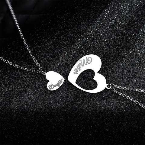 Collier Pendentif Cœur Mère Fille Ensemble en Acier Inoxydable Gravure de Lettres Mère Fille Couleur Argent Bijoux Cadeau