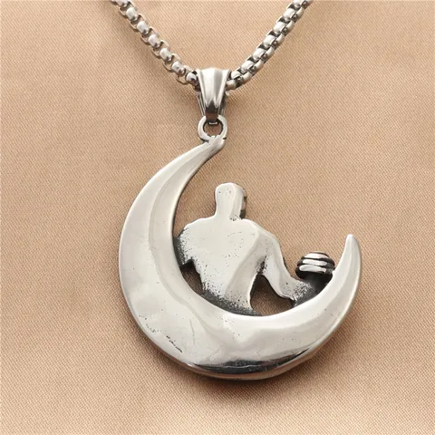 Vintage Titanium Steel Crescent Moon Muscle Man Weightlifting Pendant Necklace For Men Fitness Bodybuilding Jewelry Silver Tone