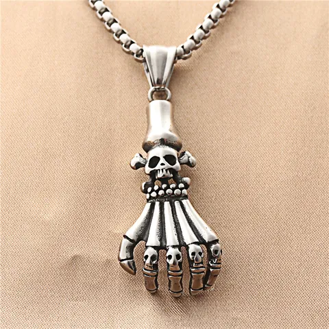 Vintage Titanium Steel Skull Hand Claw Pendant Necklace Gothic Punk Stainless Steel Biker Jewelry For Men Box Chain Necklace