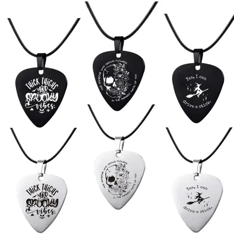 Collana con Ciondolo a Plettro in Acciaio Inossidabile Halloween Teschio Strega Gotico Rock Gioiello Regalo Uomo Donna