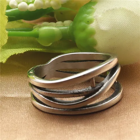 Vintage Punk Stainless Steel Hollow Rattan Cross Ring For Men 316 Titanium Steel Multi Layer Winding Band Finger Ring Retro Jewelry Gift