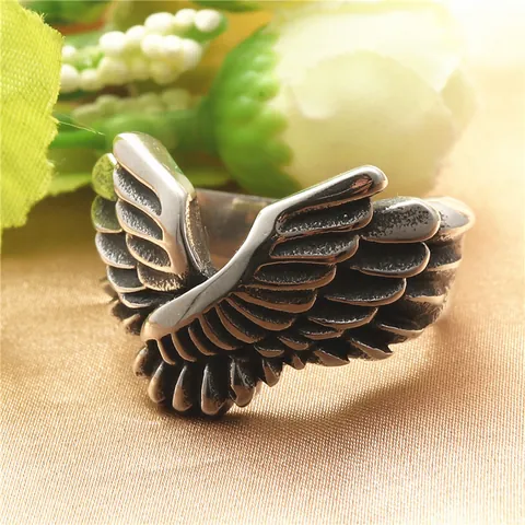 Vintage Stainless Steel Eagle Wing Ring For Men Punk Gothic Feather Band Ring Retro Biker Jewelry Gift For Him Accessory