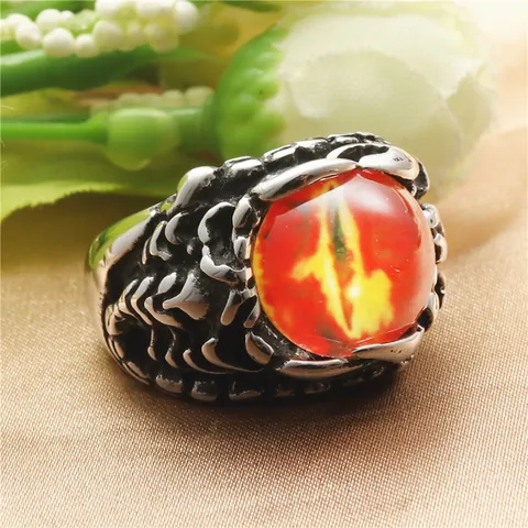 Vintage Punk Dragon Claw Ring 316 Titanium Steel Evil Eye Band Retro Gothic Jewelry For Men Women Red Zirconia Ring