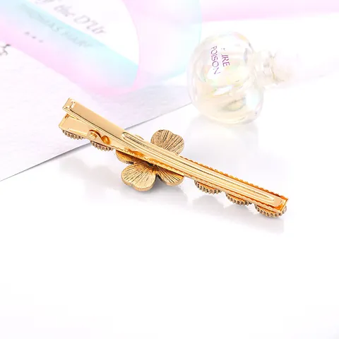 Pinza para el Cabello de Flor de Perla Artificial Vintage para Mujer Pinza de Pico de Pato de Aleación Envuelta en Tela con Decoración de Perlas Artificiales y Letras