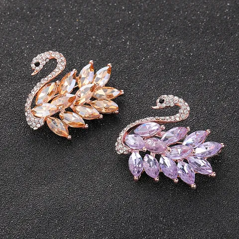 Elegant Swan Brooch For Women Alloy Faux Crystal Rhinestone Inlaid Pin For Suit Dress Wedding Banquet Jewelry Gift