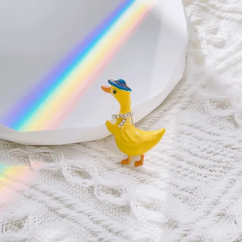 Cute Cartoon Yellow Duck Alloy Brooch With Blue Hat Rhinestone Collar Enamel Animal Brooch Pin For Women Kids Clothing Decoration