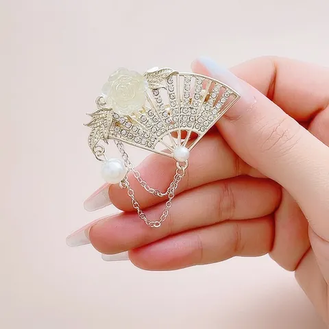 Vintage Fan Shaped Tassel Hair Clip Gold Zinc Alloy Rhinestone Artificial Pearl Rose Duckbill Clip Hanfu Hair Accessories For Women