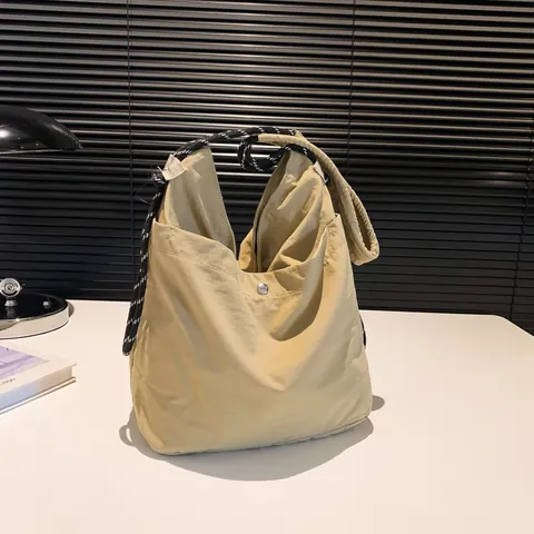 Damen Minimalistische Nylon Schultertasche Mit Geflochtenem Seilriemen Große Kapazität Einfarbige Umhängetasche Lässige Tägliche Büro Pendler Handtasche