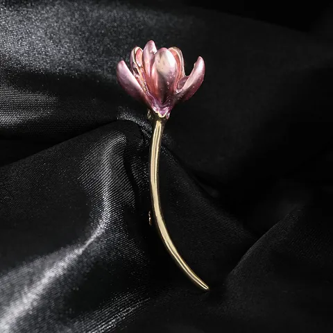 Chinese Style Pink Lotus Flower Brooch Pin Vintage Alloy Enamel Magnolia Floral Brooch For Women Elegant Jewelry Gift