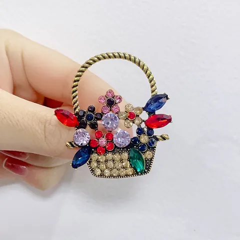 Vintage Blumenkorb Brosche High-End Zinklegierung Bunte Strass Eingelegte Corsage Anti-Exposition Pin Schmuck Für Damen Hochzeit