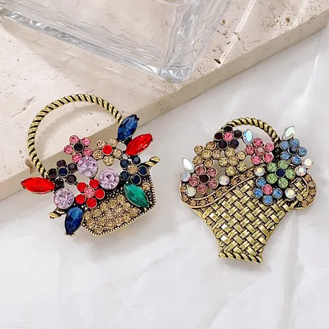 Vintage Blumenkorb Brosche High-End Zinklegierung Bunte Strass Eingelegte Corsage Anti-Exposition Pin Schmuck Für Damen Hochzeit