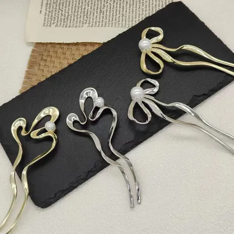 Bastoncino per Capelli in Metallo con Fiocco e Perla Artificial Sintetica Minimalista Forcina in Lega Vintage per Donna Accessori per Capelli Oro Argento