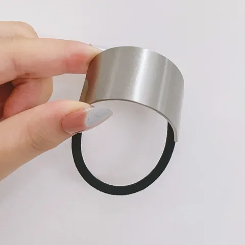 Élastique à Cheveux Manchette Queue de Cheval Courbe en Métal Géométrique Minimaliste pour Femmes Mode Texture Brossée Corde à Cheveux Élastique Or Argent