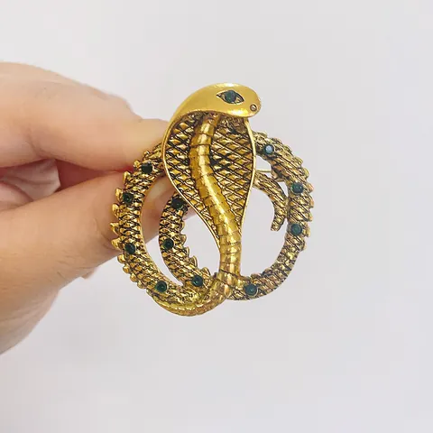 Vintage Snake Brooch Pin For Women Antique Gold Silver Zinc Alloy Rhinestone Animal Caduceus Wing Lapel Pin Fashion Jewelry