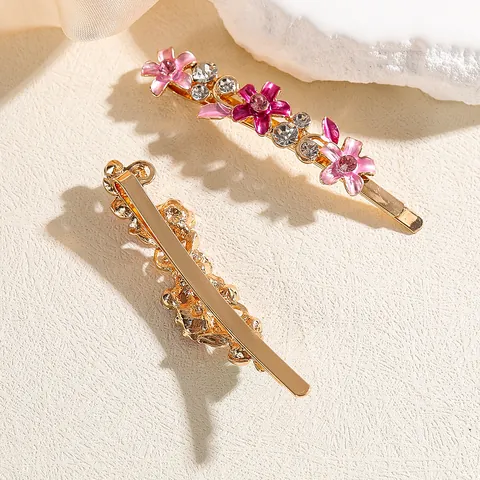 Vintage Alloy Floral Hair Clips For Women Elegant Enamel Flower Bobby Pins Rhinestone Hair Barrettes Jewelry Hair Styling