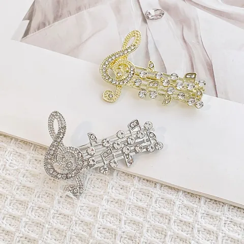 Elegant Rhinestone Musical Note Brooch Pin Treble Clef Zinc Alloy Inlaid Crystal Jewelry For Women Men Clothing Accessories