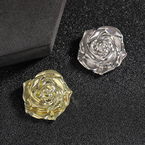 Elegant Zinc Alloy Rose Flower Brooch Pin For Women Wedding Banquet Party Decorative Floral Suit Accessory Jewelry