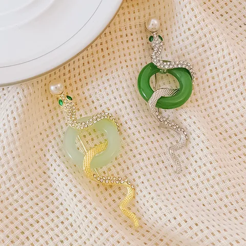 Spilla Serpente Stile Cinese Vintage Intarsiata Strass Anello Verde Imitazione Giada Perla Artificial Spille Animali Lusso Donna Uomo