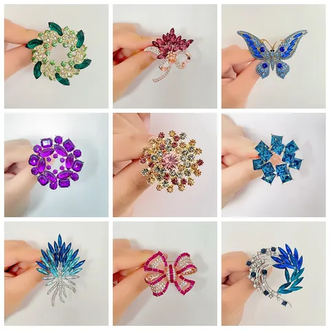 Broche Elegante Con Cristales Para Mujer Aleación De Zinc Diamantes De Imitación Flor Mariposa Lazo Corsage Para Cuello De Chaqueta De Traje Joyería De Moda Regalo