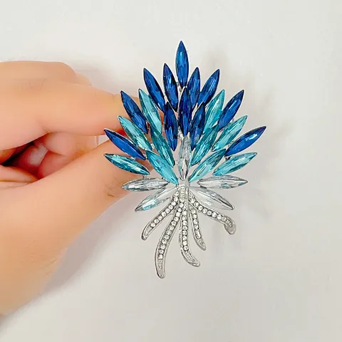 Elegant Zinc Alloy Marquise Artificial Crystal Wheat Ear Brooch Rhinestone Flower Bouquet Pin For Women Wedding Banquet Jewelry